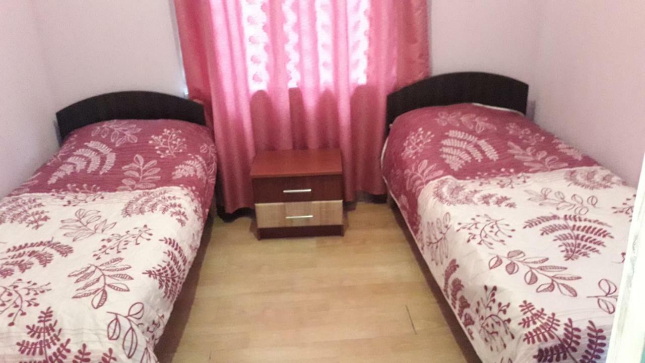 kobuleti bagrationi 40 Hotel Bagian luar foto