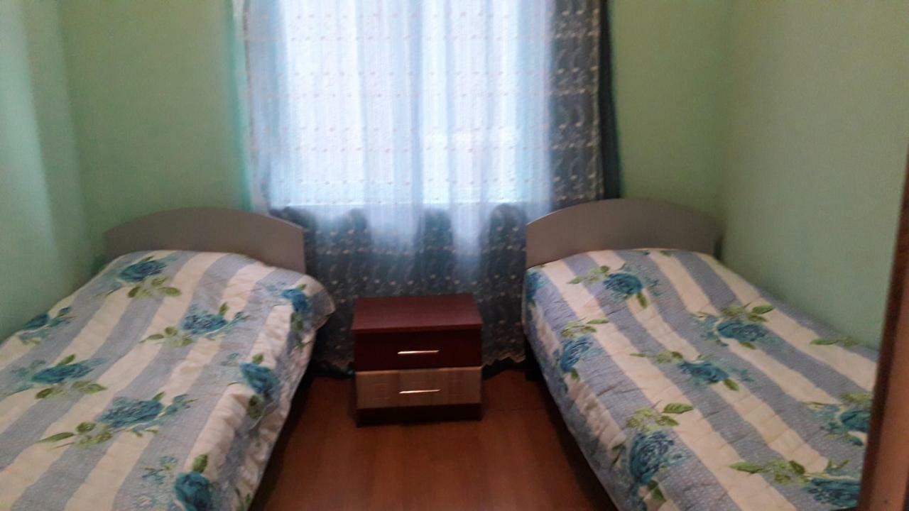 kobuleti bagrationi 40 Hotel Bagian luar foto