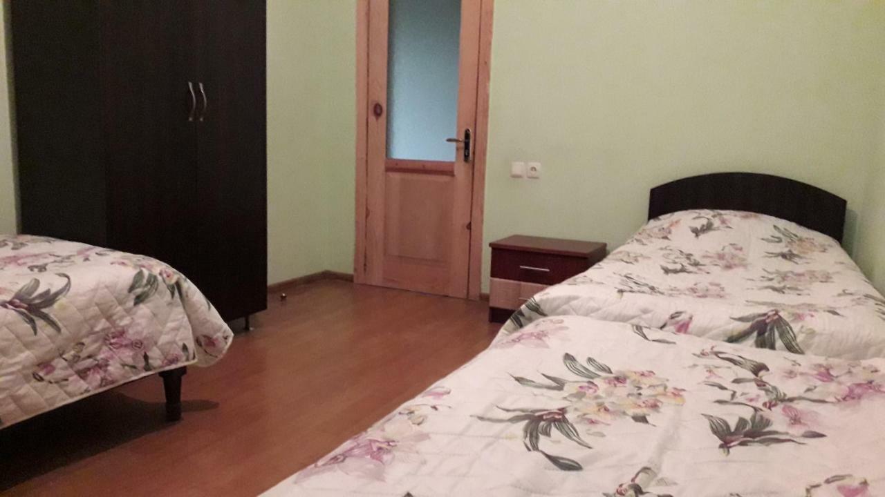 kobuleti bagrationi 40 Hotel Bagian luar foto